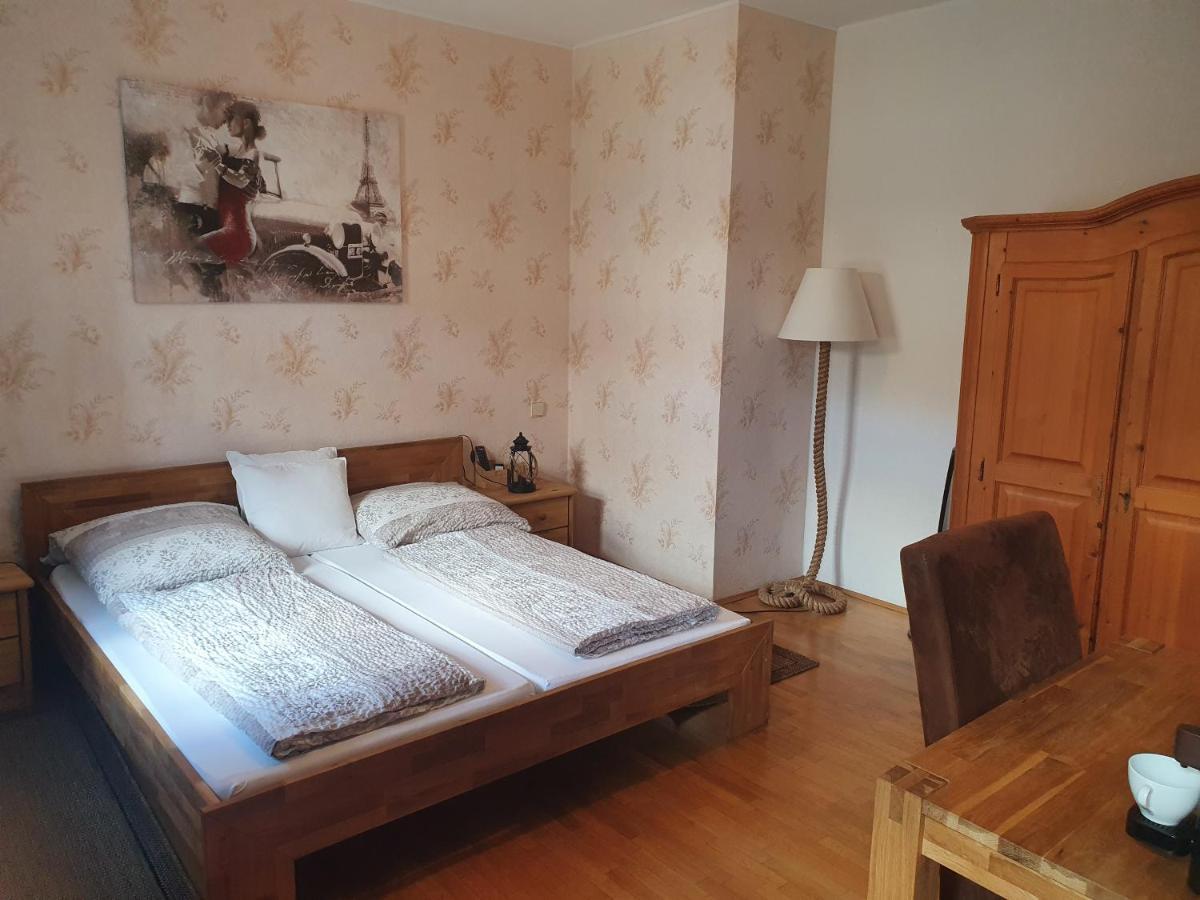 Gasthof Alte Post Oberhausen-Rheinhausen Eksteriør billede